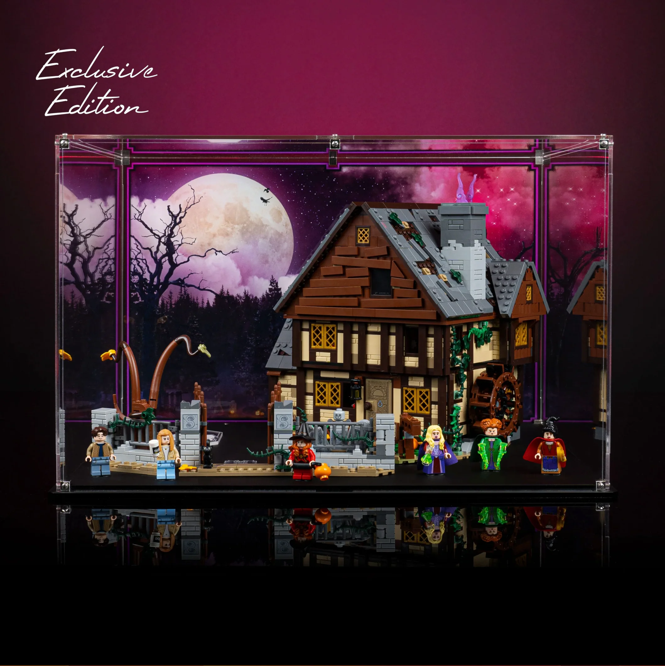 Limited Edition Display Case for LEGO® Ideas Disney Hocus Pocus: Sanderson Sisters' Cottage (21341) - Image 2