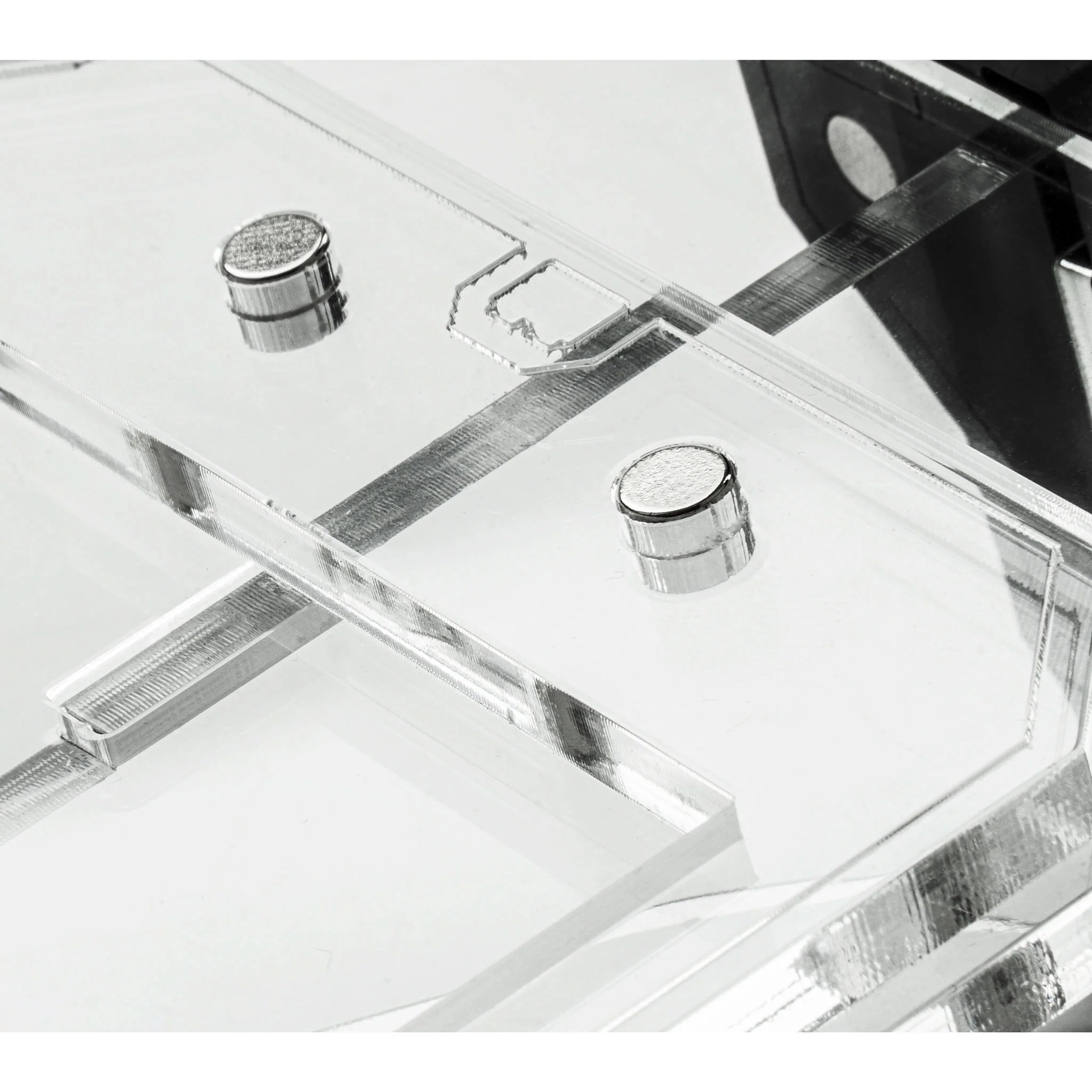Wall Mounted Display for LEGO® Star Wars Commander Cody Helmet (75350) - Image 5